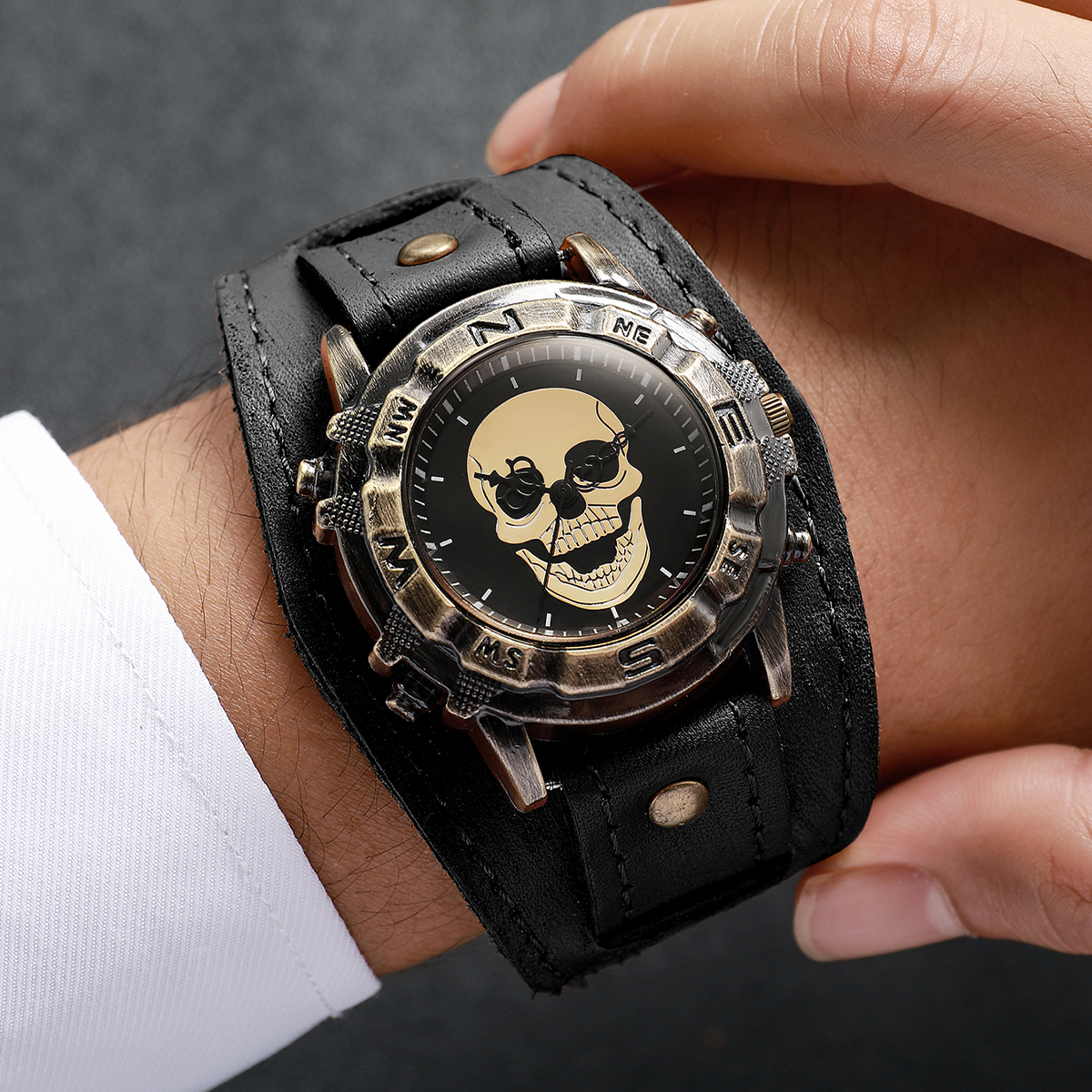 Vintage Skull Men Watch Wide D - огляд і ціна Leather Watch Band Men