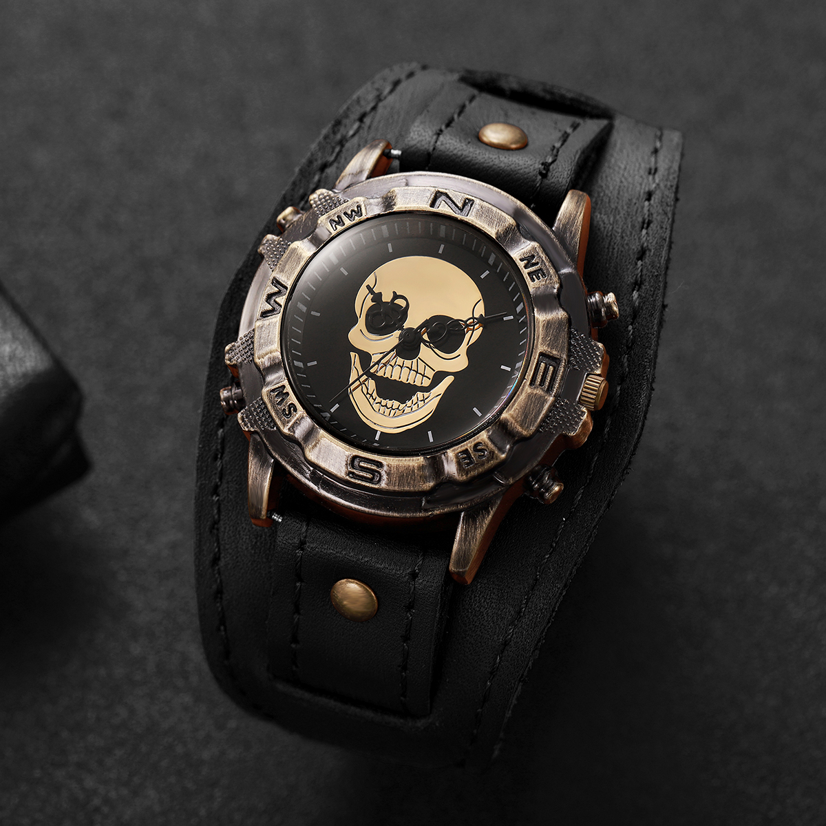 Vintage Skull Men Watch Wide D - огляд і ціна Leather Watch Band Men