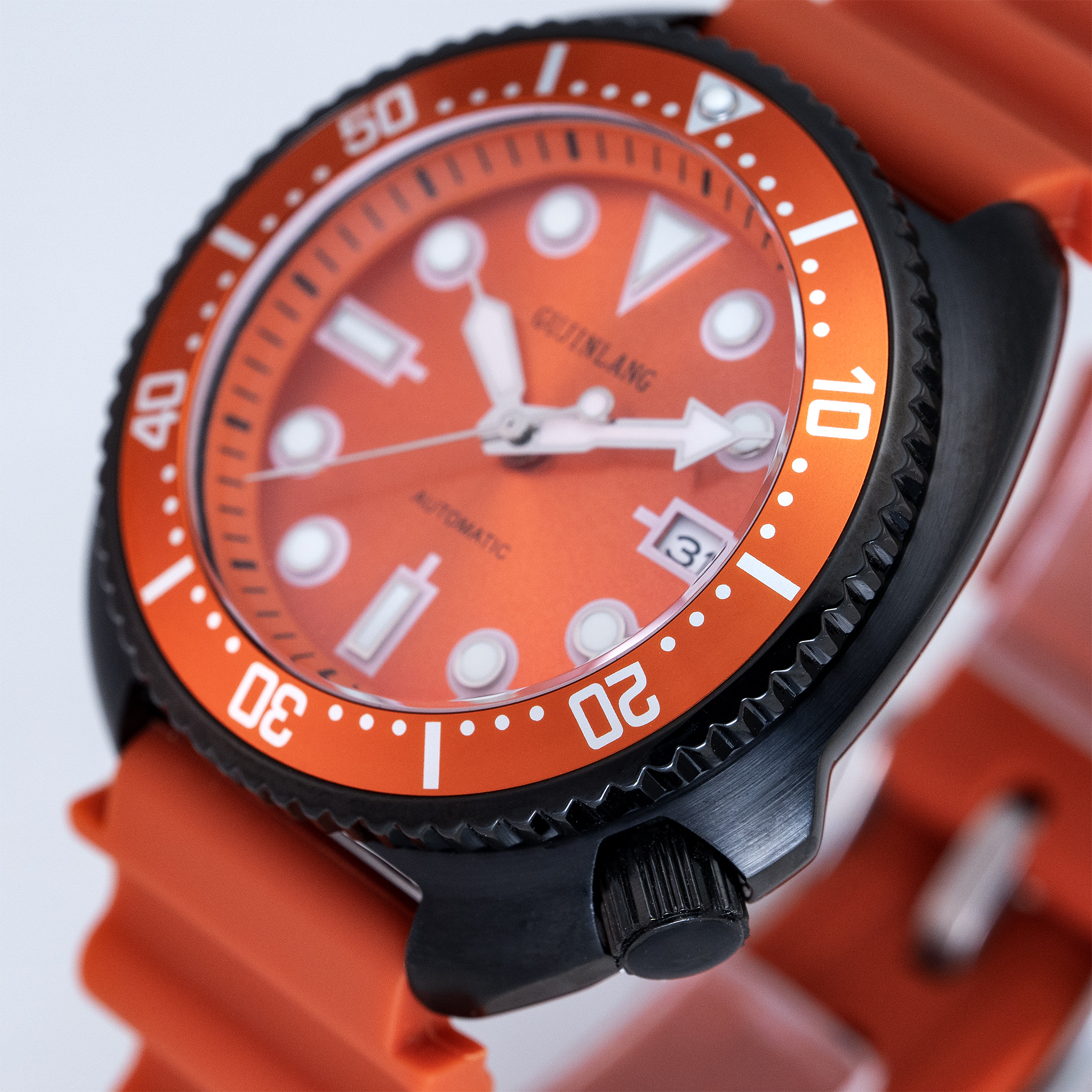 Men's Japanese/Shinese NH35A F - огляд і ціна Rubber Strap Diver